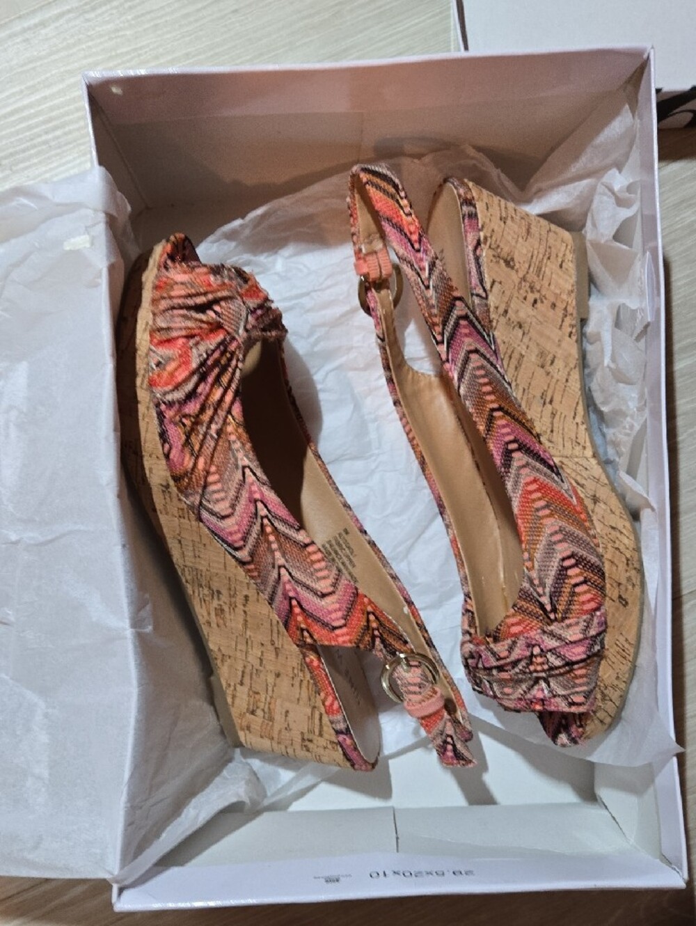 Nine West Pink Orange Brown Patterned Slingback Wedge Shoes. New Sz 6 Heel 2.5in